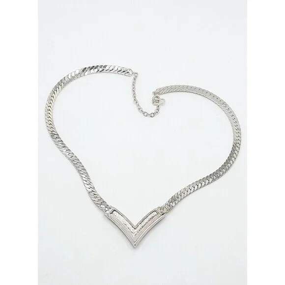 Christian Dior Silver tone Choker Necklace Crystals black enamel V 15-17” - Picture 5 of 6